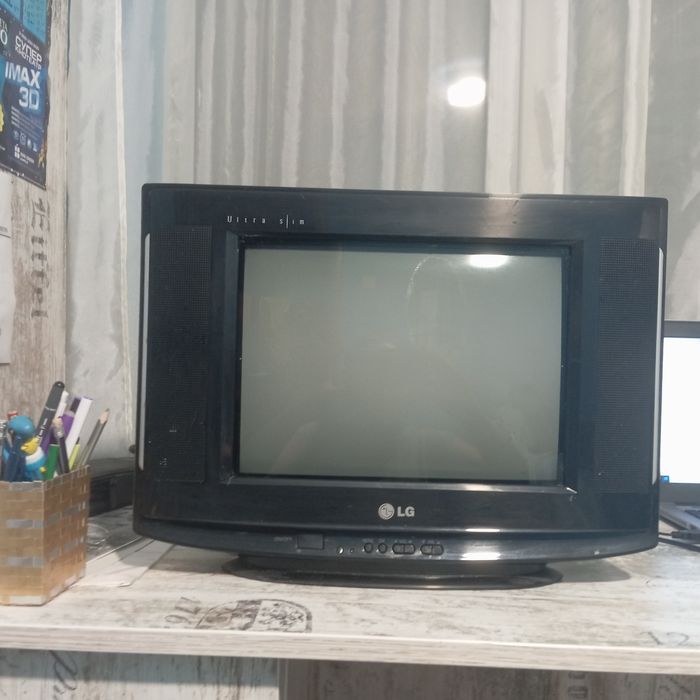 Телевізор LG телевізор