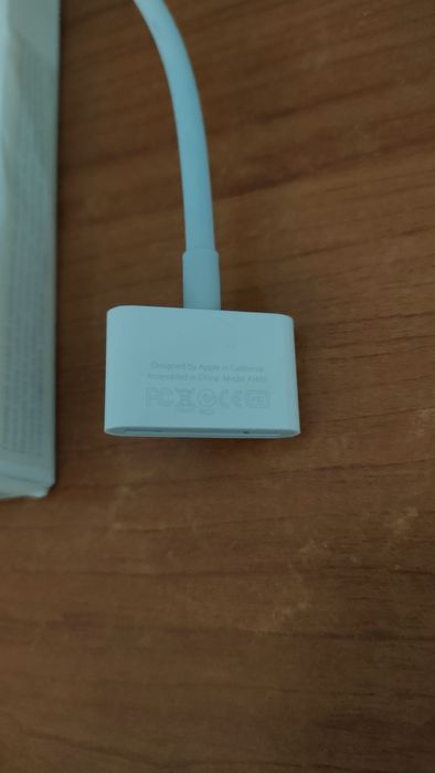 30-Pin to Lightning Adapter64738892831619121