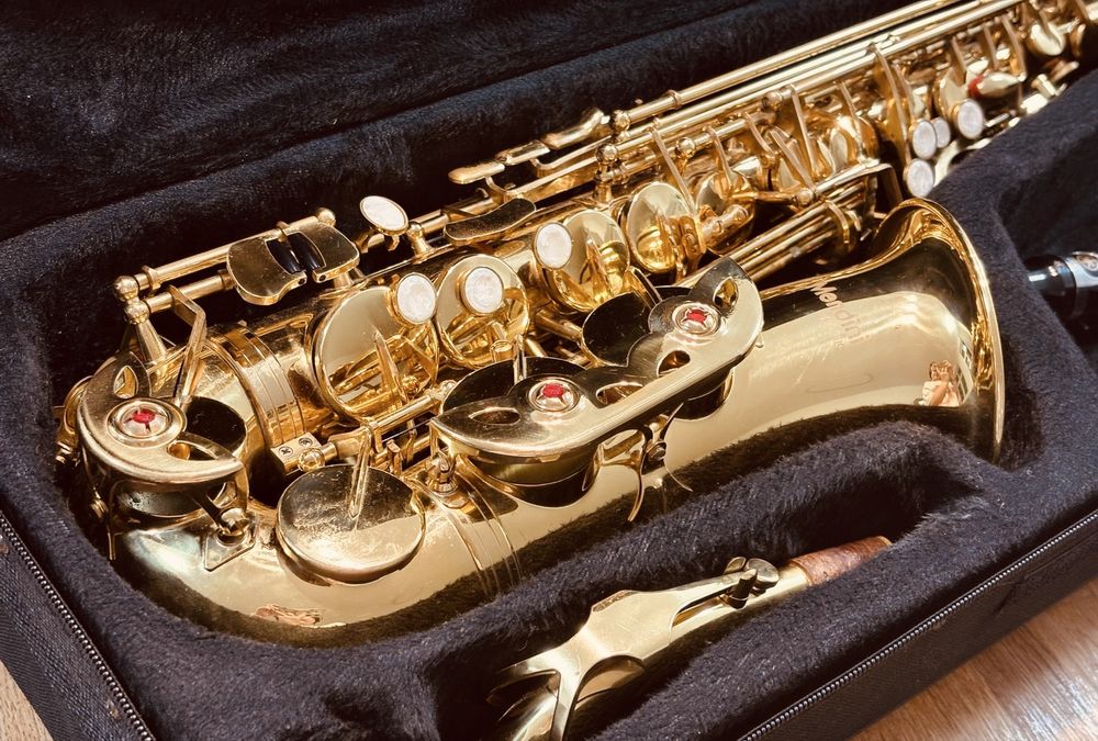 Saksofon alt Mendini By Cecilio MAS-L+92D+PB Gold Lacquer E Flat Alto Sax