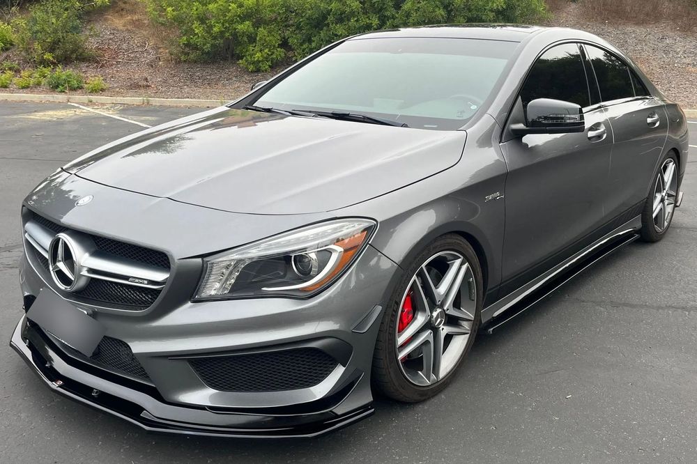 Mercedes-Benz CLA 2015 Mercedes-Benz CLA 45 AMG
