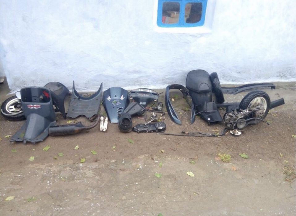 Запчастина по двигуну Honda Dio 27 34 Хонда Діо пластик