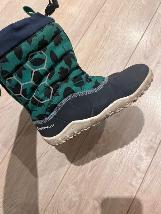 Buty 
Vivobarefoot Lumi FG x Muddy Puddles Kids Grasshopper 30