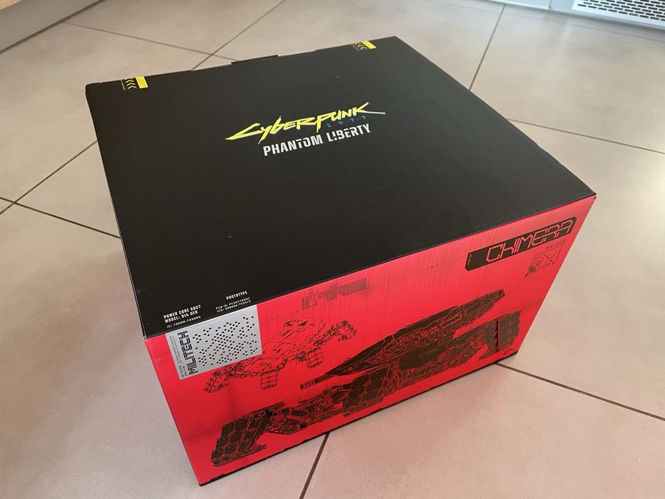 Cyberpunk 2077 Chimera - figurka kolekcjonerska - collectible statue