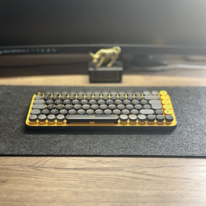 Klawiatura LOGITECH Pop Keys Black & Yellow – stan idealny