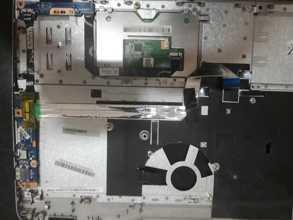 Toshiba M50D-A-118 (Peças)