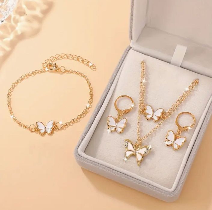 Colar + Pulseira + Brincos Borboleta Branca