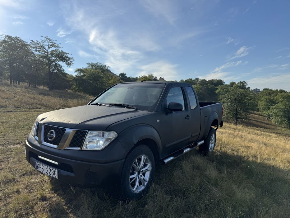Продам Nissan Navara D 40 2.5 tdi