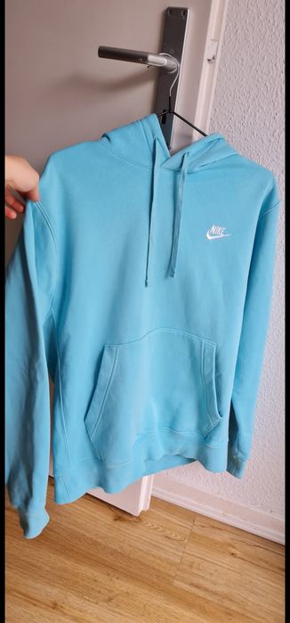 Niebieska bluza nike
