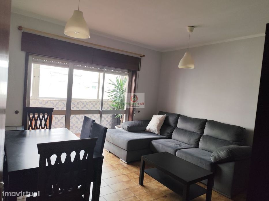 Apartamento T2 na Praia da Barra para Arrendamento