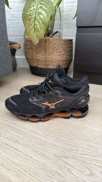 Tênis Mizuno Wave Prophecy 9 – Tam. 41 EU | Estado Impecável
