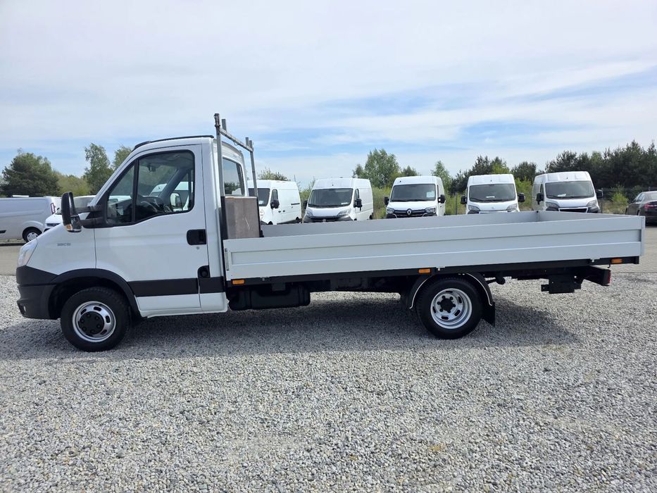 Iveco 35C13 2,3 HPI 130 KONNA SKRZYNIA 4,2M WEBASTO KOŁA BLIŻNIACZE DO 3,5T GWARANCJA