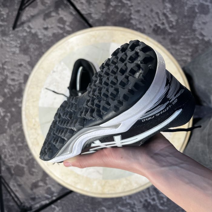 ASICS Gel-Lethal Field 2