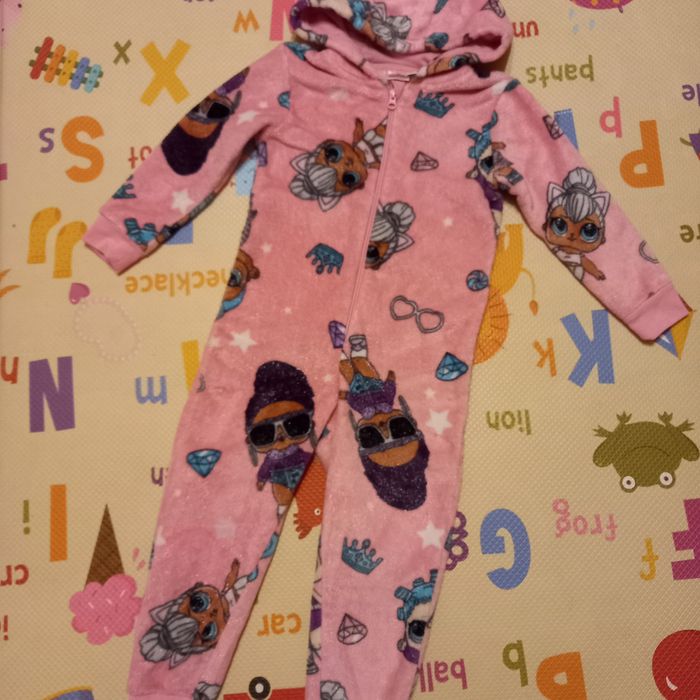 Pajac piżamka kombinezon polarowy LOL r.116