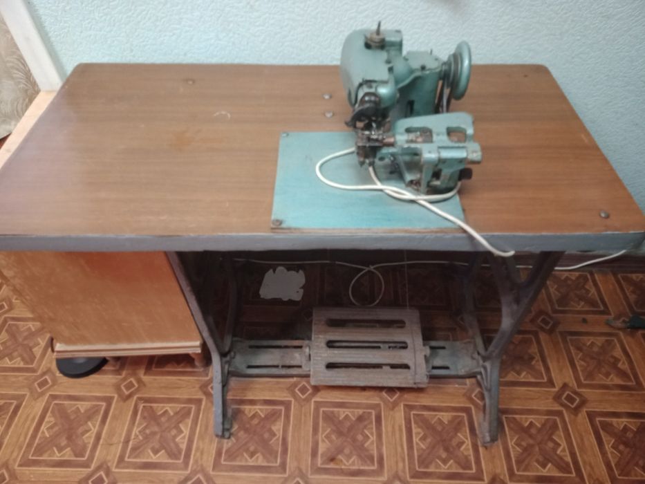 Продам швейные машинки б/у в очень хорошем состоянии по хорошей цене