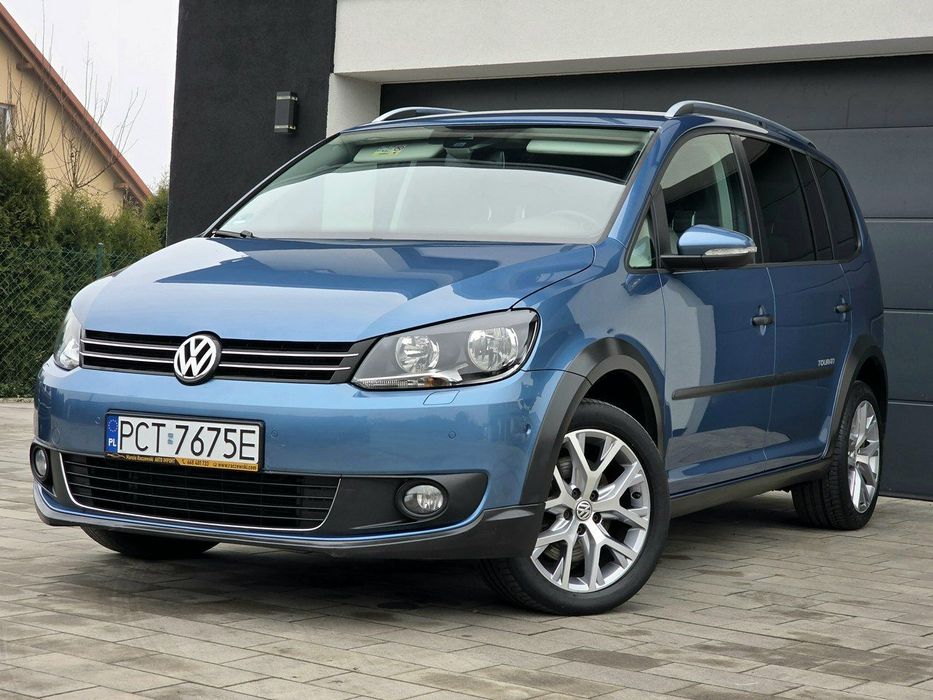Volkswagen Touran CROSS 2.0TDI DSG niski przebieg 128535km *bardzo zadbany