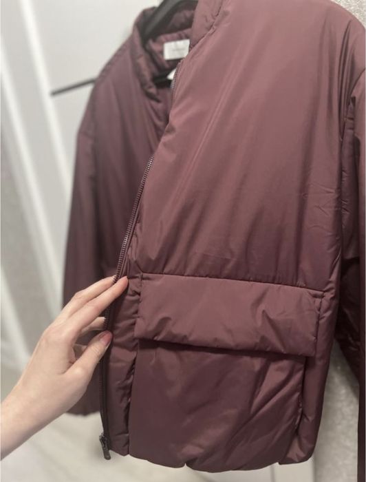 Бомбер розмір М reserved