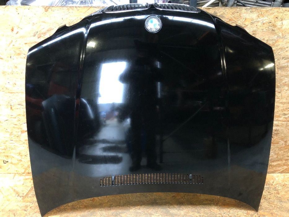 Maska BMW E46 Compact kolor Schwarz