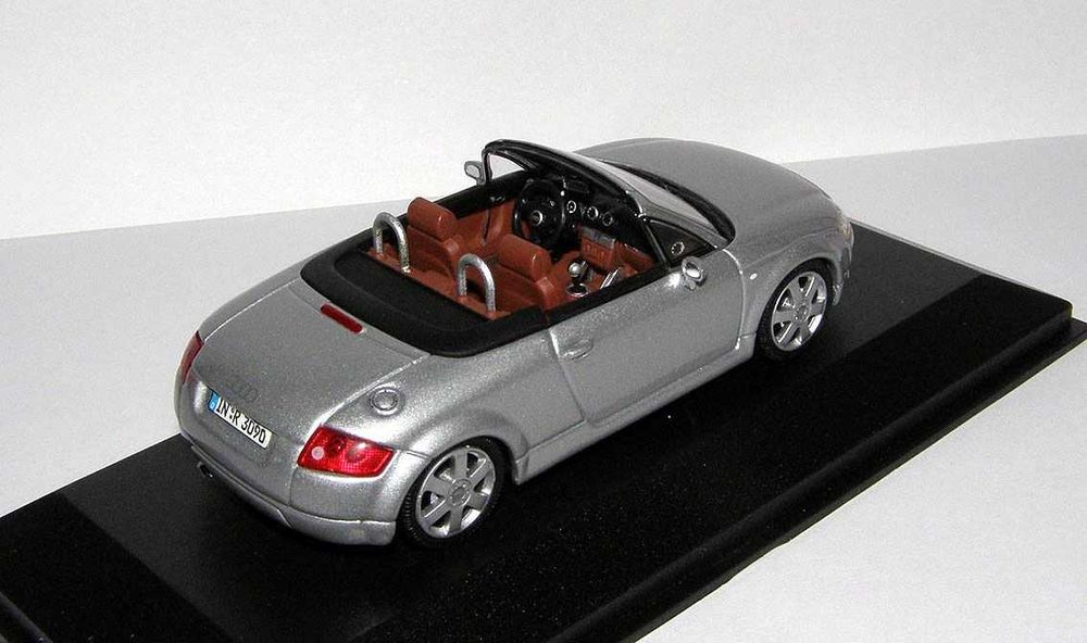 1998 Audi TT (8N) 1999 Audi TT (8N) Roadster (Minichamps) м-б 1/43