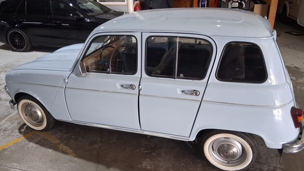 Renault 4