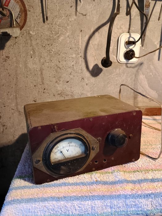 Miernik, Voltomierz, PRL