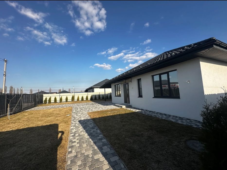 Продаж будинку біля Ірпеня