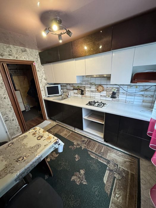 3 кімнатна квартира з ремонтом та меблями чешка