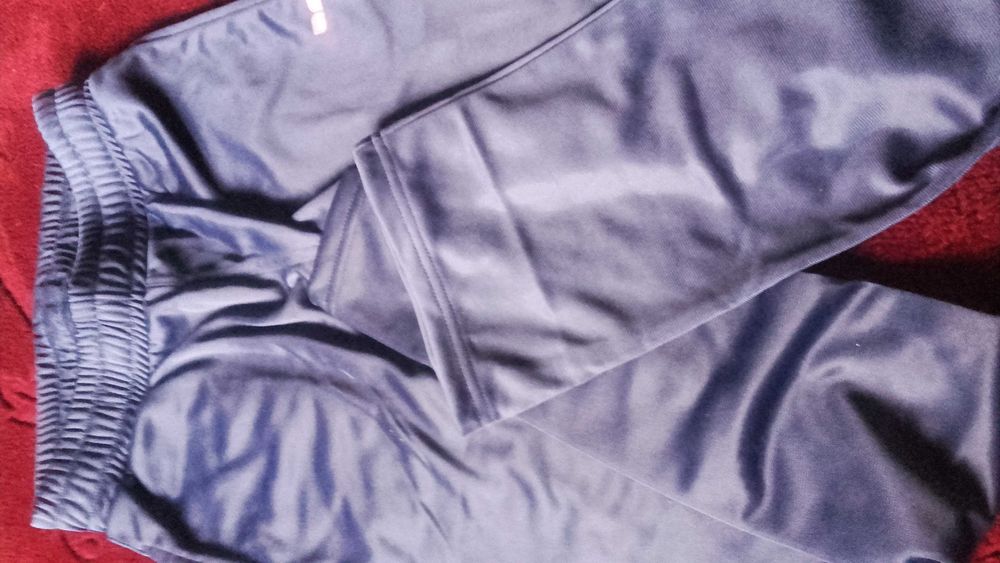 Fato de treino novo 11/12 anos