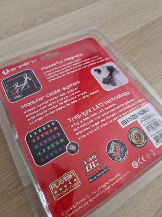 Fitas LED vermelho Bitfenix