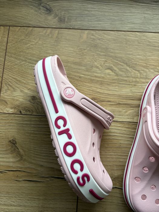 Crocs pudrowy róż klapki 37-38