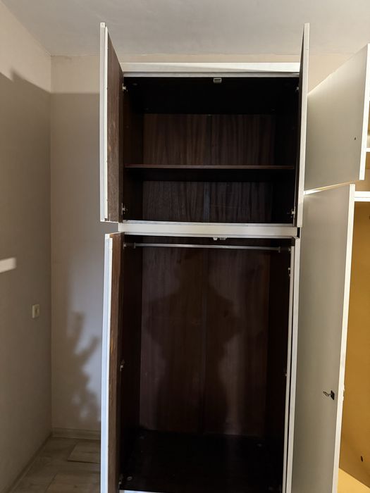 Отдам бесплатно два шкафа