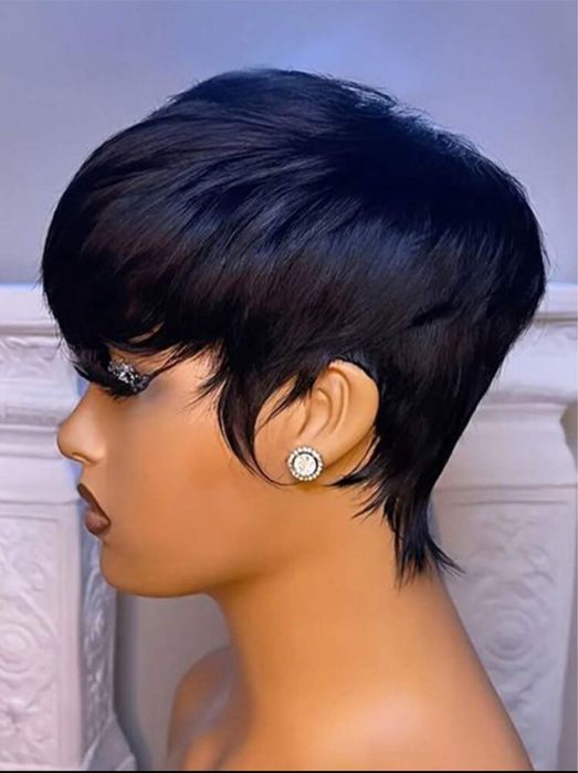Peruca Pixie Cut com franja