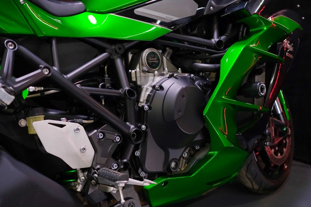 Kawasaki ninja H2-SX SE із Японії