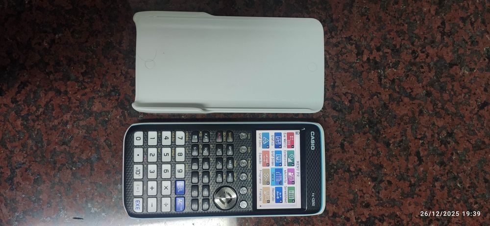 Calculadora Casio FX CG-50