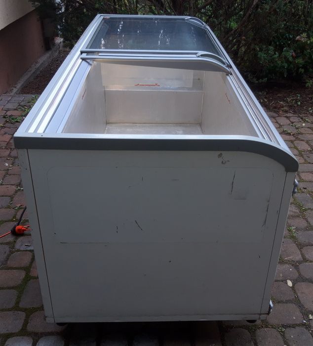 Zamrażarka AHT Paris 210 (210 cm)