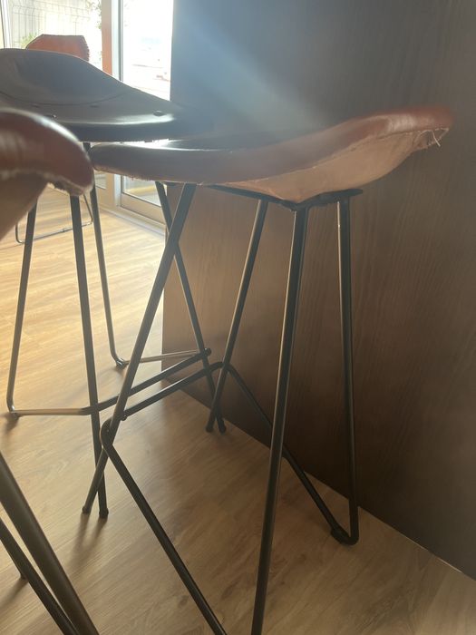 4 Bancos altos em pele vida xl