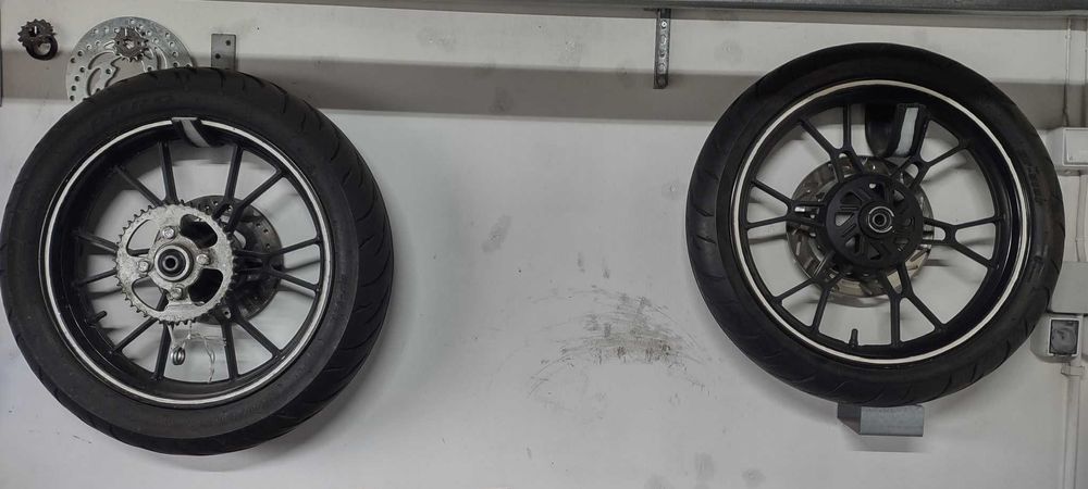 Koła motocyklowe 17 cali