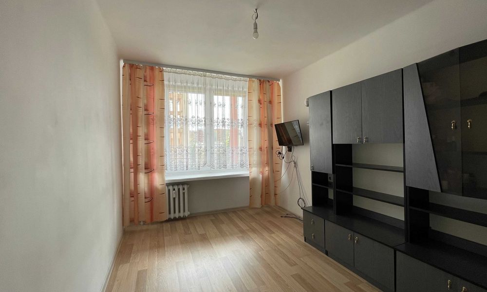 2 pokoje + salon, duży balkon, winda