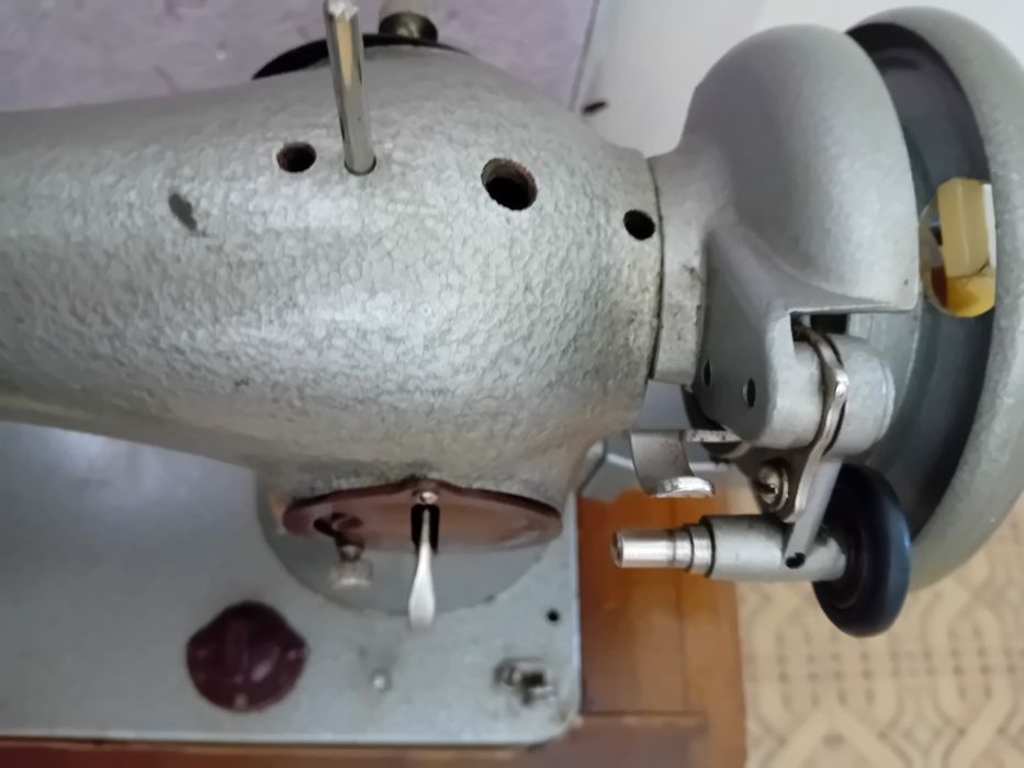 Швейна машина Подольська, потребує ремонту