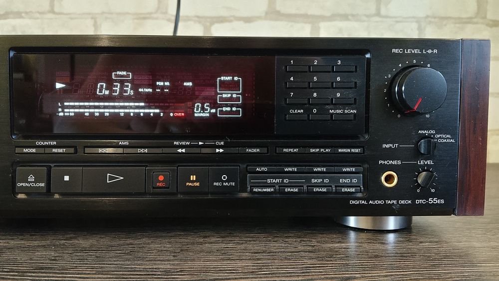 SONY DTC-55ES Digital Audio Tape Deck 1990-92
