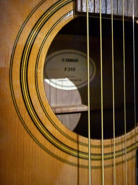 Гітара Yamaha f310