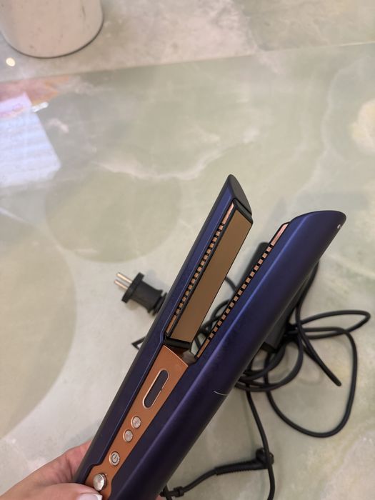 Dyson утюжок , плойка