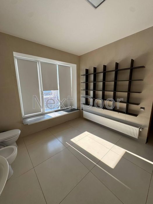 Здам будинок з садом у Лютежі, Лесі Українки 20