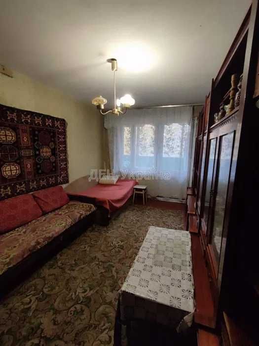 Продаж затишної 3-кімнатної квартири, вул. Голосіївська 16! Деміївська, Голосіївська, Голосіївський парк 5 хвилин!