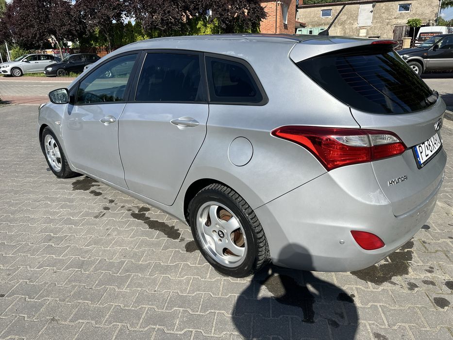 Hyundai i30 1,6 diesel alu klima led