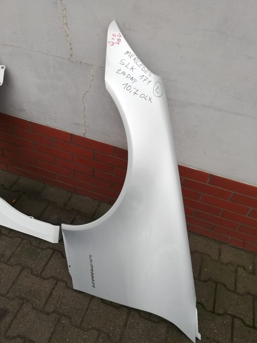 Błotnik Mercedes SKL 171 ładny lewy