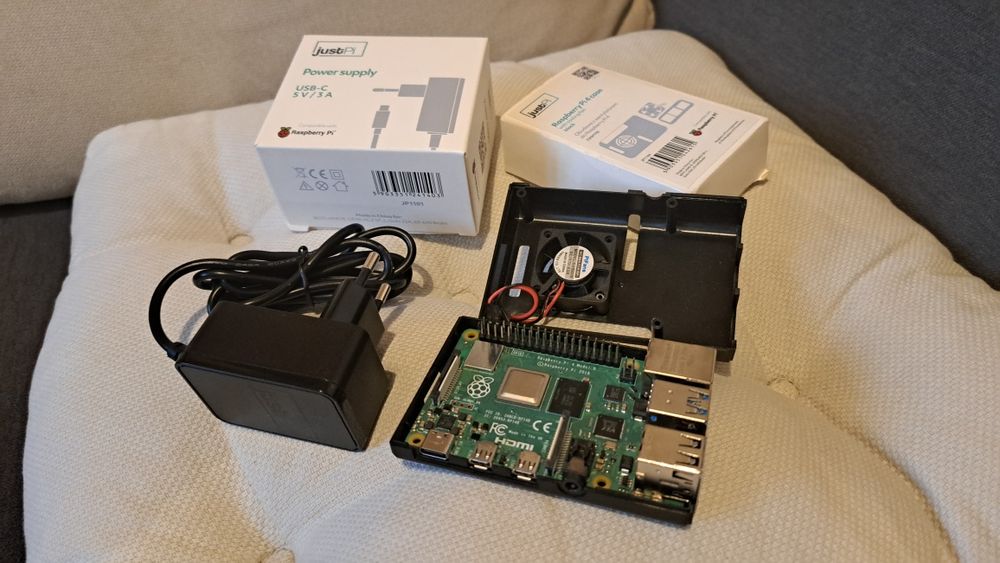 Raspberry Pi 4 model b wersja z 4GB RAM