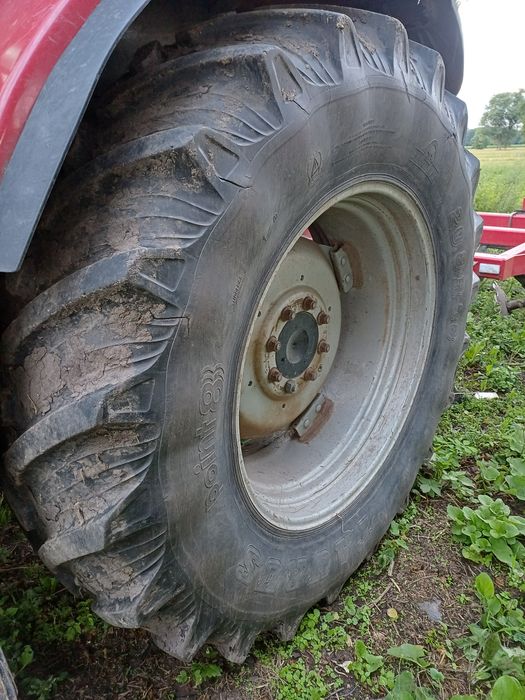 Opony  20.8 R 38  TAURUS 2szt