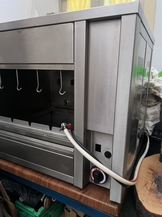 Churrasqueira rodizio 7 espetos