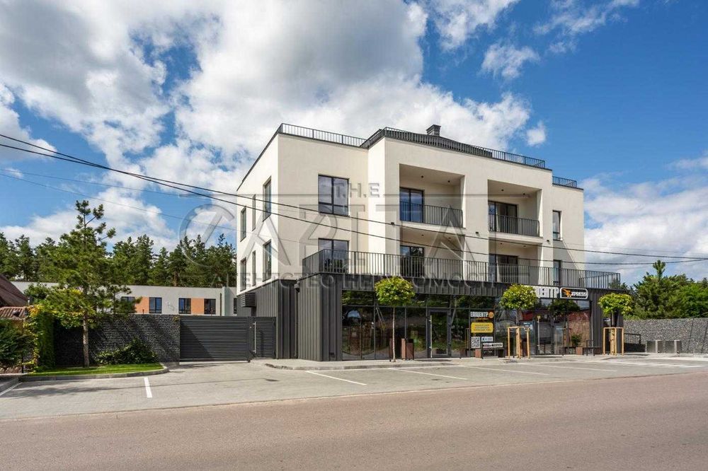 Продаж вул. Київська Глеваха
 приміщення 620 м²