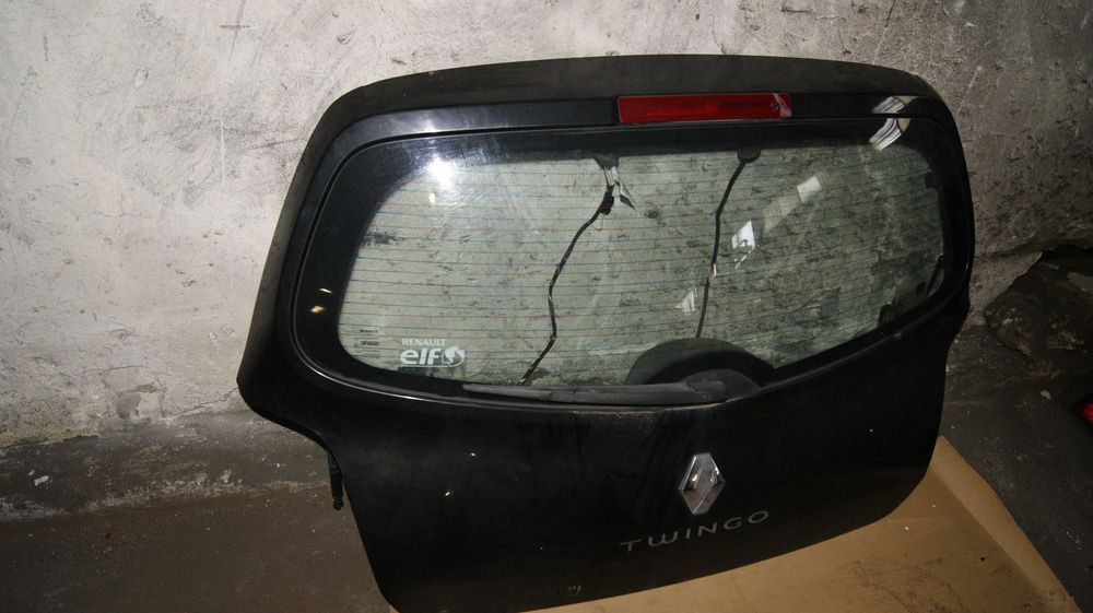 Klapa Bagażnik Renault Twingo II